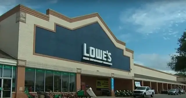 Lowe's Closure